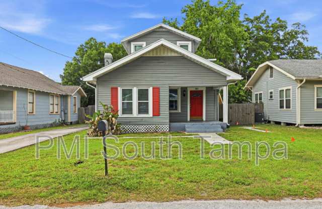 203 W Emma St photos photos