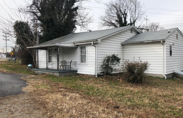 6034 BELLE GROVE RD - 6034 Belle Grove Road, Brooklyn Park, MD 21225
