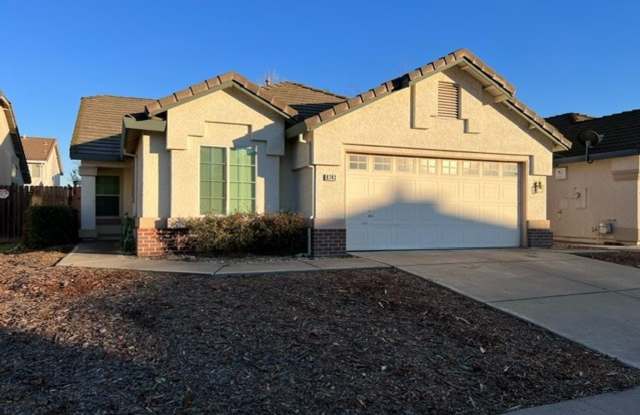 Spacious single level home with central heat and air. Close to schools. photos photos