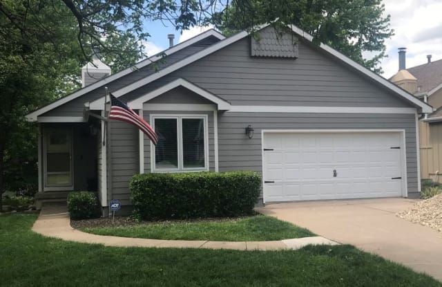 1807 Plymouth Road - 1807 Plymouth Road, Manhattan, KS 66503