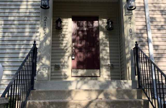 2107 HIDEAWAY COURT Gallery 2