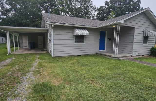 919 Toler - 919 Toler Street, Malvern, AR 72104