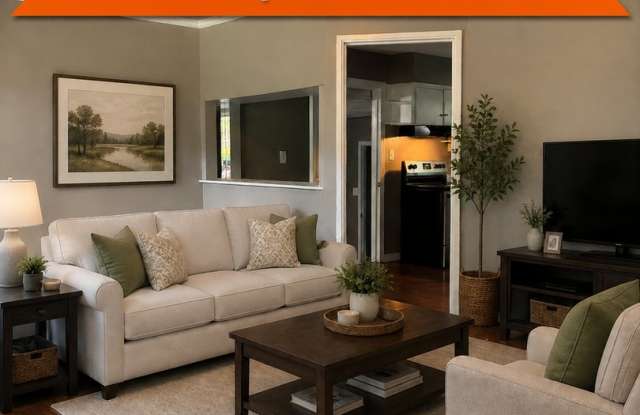 Charming 3BR Cottage with Spacious Master Suite photos photos Charming 3BR Cottage with Spacious Master Suite photos photos