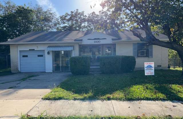 1100 Pine Drive, Killeen photos photos