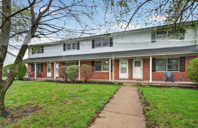 115 Colonial Parkway photos photos