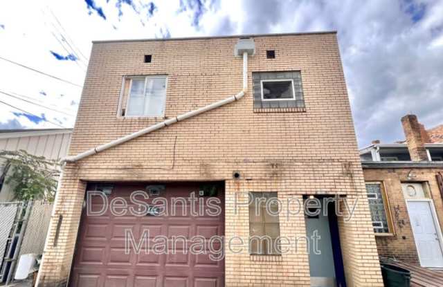 810 Merchant Street -C Floor Rear - 810 Merchant Street, Ambridge, PA 15003