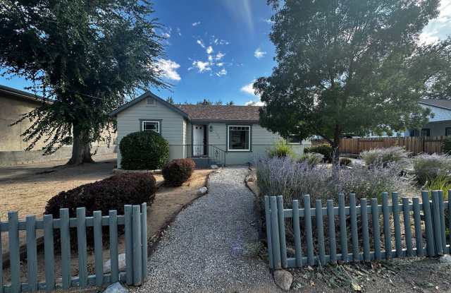 Down town 2bedroom, 1 bath Gallery 1