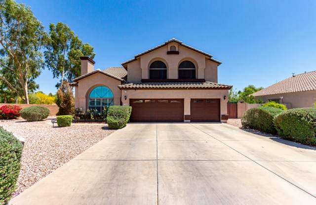 STUNNING GILBERT EXECUTIVE RENTAL! photos photos