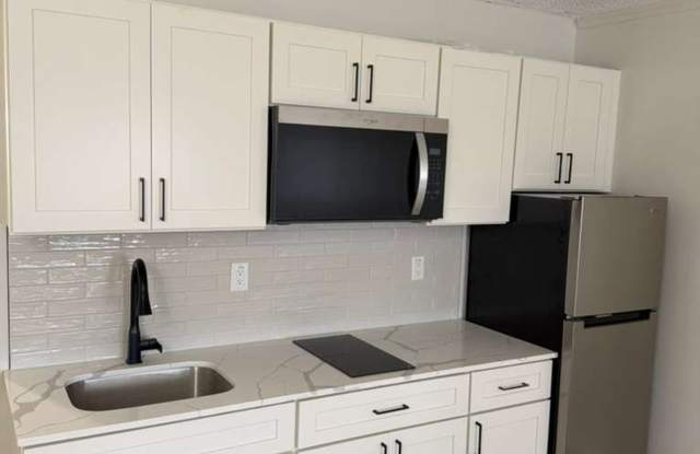 Harbor Court LLC photos photos