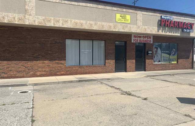 966 FORD AVE Gallery 2
