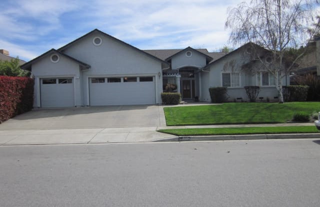 611 Serpentine Ct - 611 Serpentine Court, Morgan Hill, CA 95037