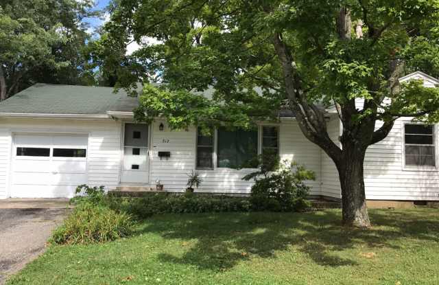 4 Bedroom Home Avail August 2026! Monthly rent $3,000 photos photos