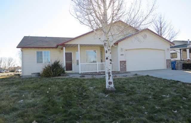 445 Elm St photos photos