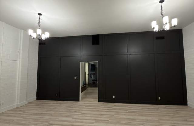 2011 Oregon Avenue photos photos