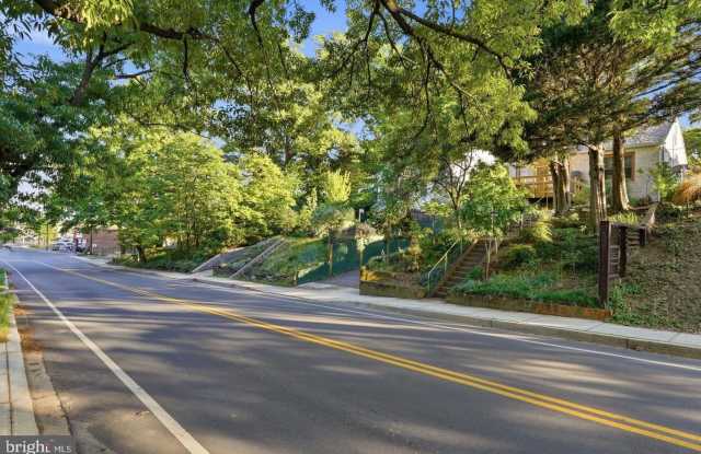 605 ETHAN ALLEN Avenue Gallery 4