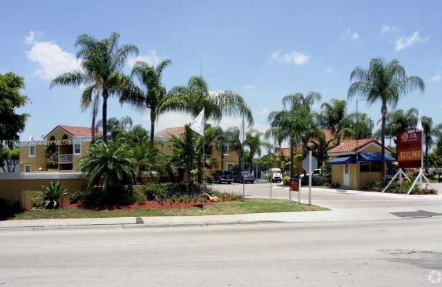 9715 Fontainebleau Blvd photos photos