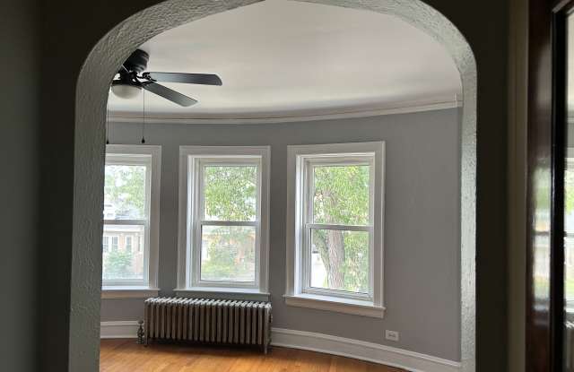 6027 West Eddy Street - 6027 West Eddy Street, Chicago, IL 60634