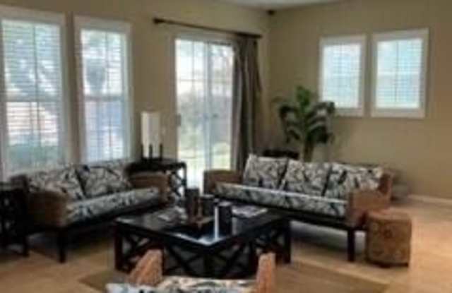 79760 Desert Willow Street Gallery 2