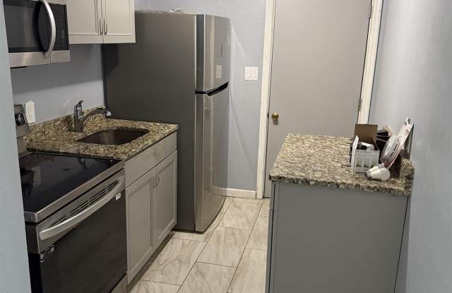 2304 S Calhoun unit: A photos photos