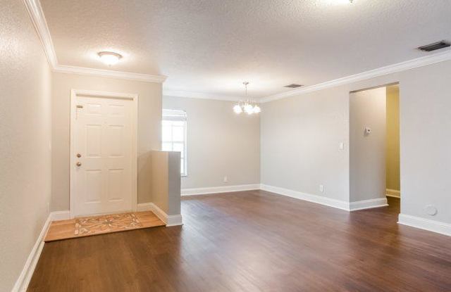 11961 Donlin Drive Gallery 3