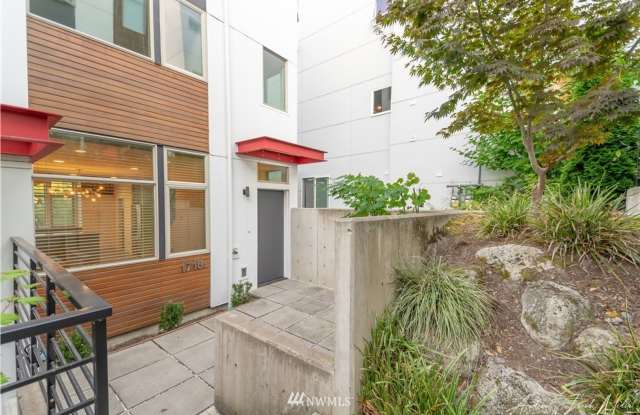 3Bd/2.5Ba Seattle Townhome photos photos
