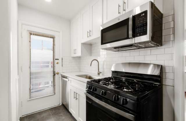 King Avenue Flats I - West photos photos