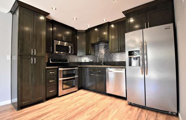 5030 Greenberry Dr. photos photos