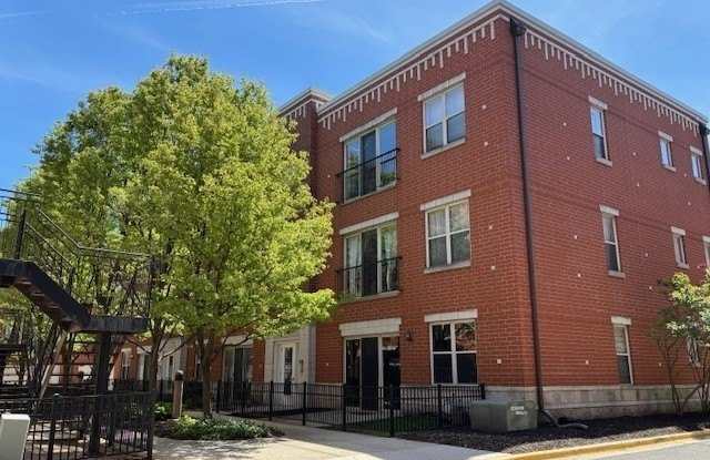 343 E 25TH Place unit: 18B photos photos