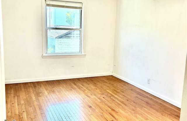 77-47 166th Street Gallery 4