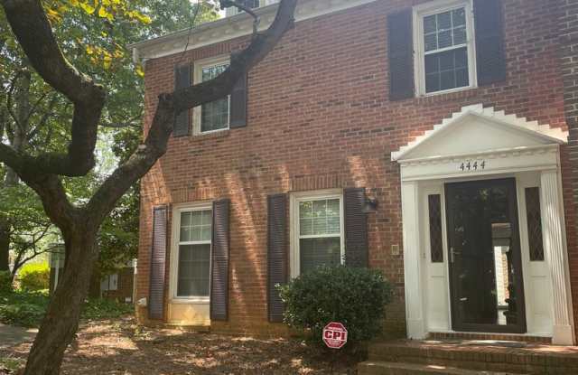Coming Soon!!! Beautiful newly renovated townhome, Governors Square in Charlotte! photos photos
