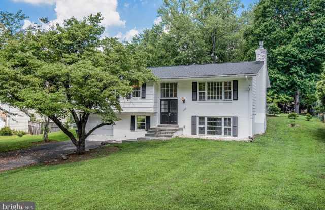 11733 AMBLESIDE DR photos photos
