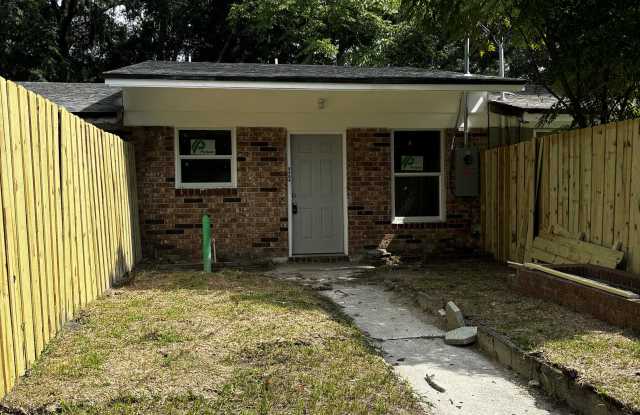 4504 Ken Knight Drive North photos photos
