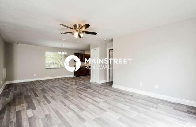 8181 Albatross Road Gallery 3