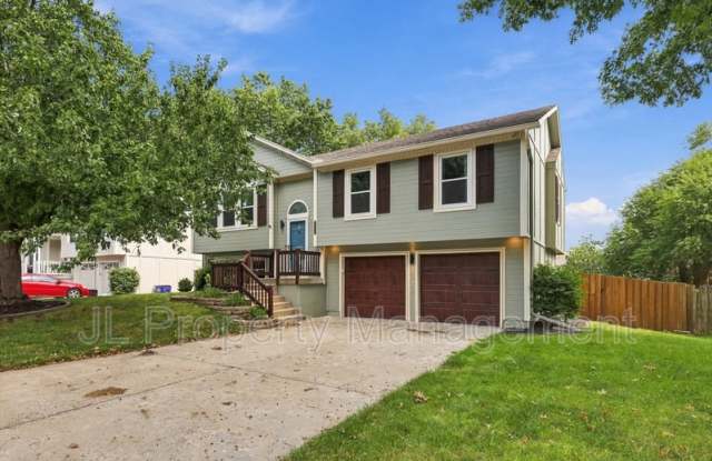 125 Southeast Topaz Drive Gallery 1