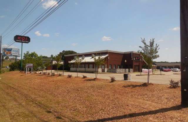 3501 Montgomery Highway Gallery 2