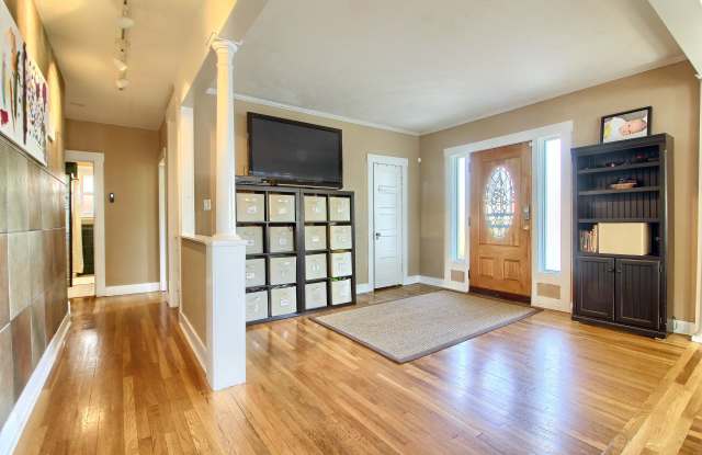 3924 E 7th Avenue Pkwy Gallery 4