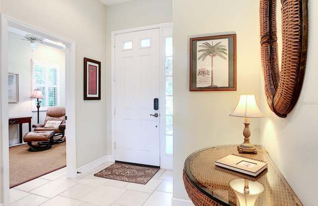 506 FALLBROOK DRIVE Gallery 4