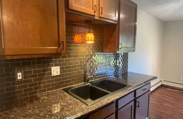 2 Bedroom Unit in Hopkins photos photos 2 Bedroom Unit in Hopkins photos photos