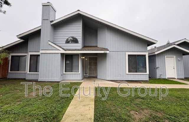 1642 North Goddard St - 1642 North Goddard Street, Visalia, CA 93292
