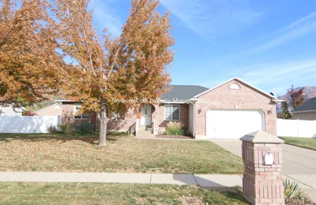 5950 Willow Wood Ln Gallery 2