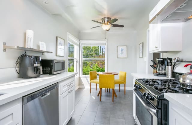 1644 Vineyard Avenue - 1 - 1644 Vineyard Avenue, Los Angeles, CA 90019