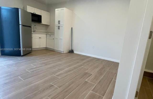 6801 SW 22nd St photos photos 6801 SW 22nd St photos photos