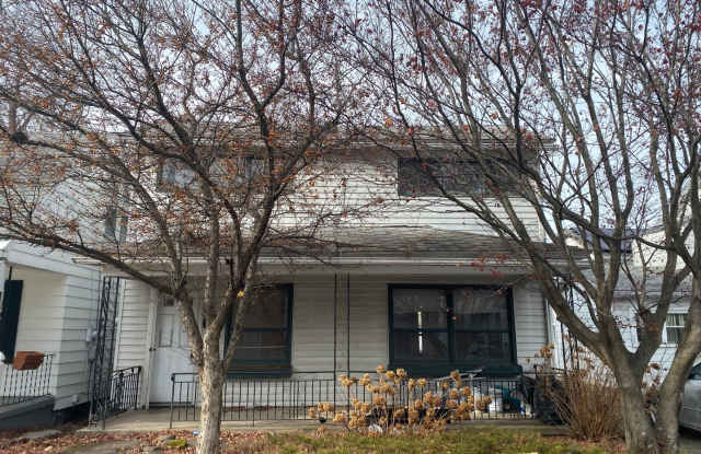3 Bedroom house available for pre lease photos photos