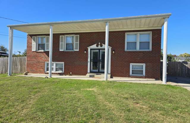 Updated Farmhouse Chic 4 Bedroom, 2 Bath Home with Garage, Deck  Fenced Yard! - 11306 Deering Road, Jefferson County, KY 40272