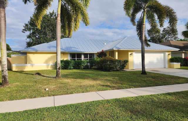 1750 Primrose Lane photos photos