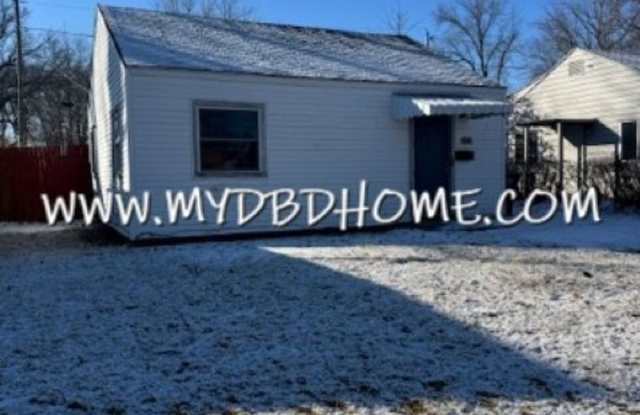 2818 Mauldin Dr photos photos