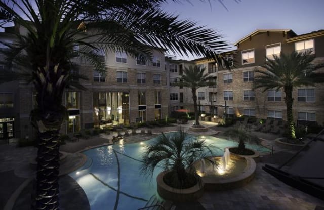 915 Silber Rd - 915 Silber Road, Houston, TX 77024