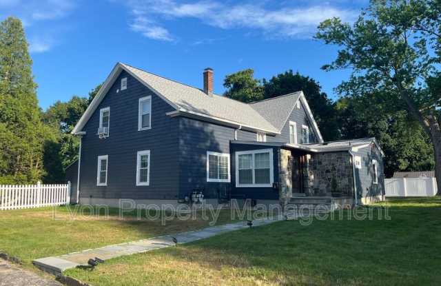 58 Spooner Ave photos photos