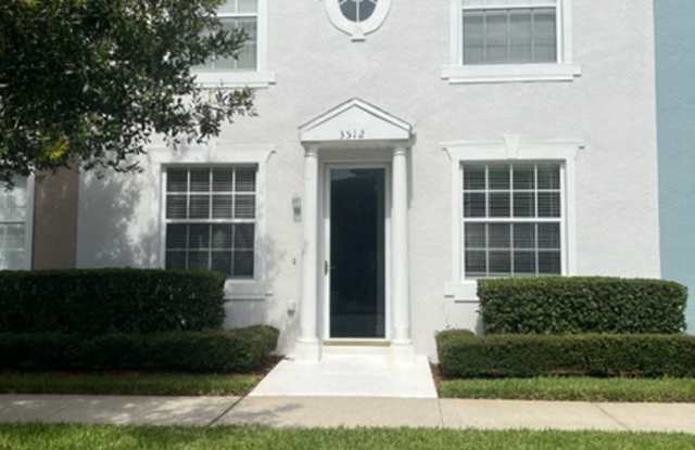Gorgeous Townhouse in the heart of Avalon Park - attached 2 car garage! - 3512 Peppervine Drive, Alafaya, FL 32828