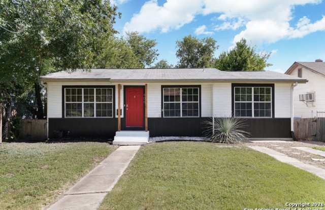 Stylishly Updated 3-Bedroom, 2-Bath Home in the Sought-After Kenwood Neighborhood photos photos